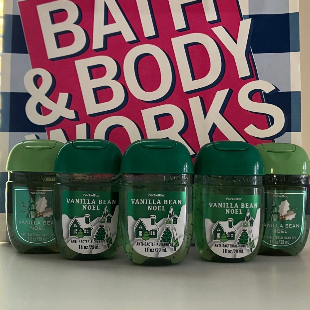 VANILLA BEAN NOEL Holiday Collection Bath & Body Works Hand Care ( 5 Packs )